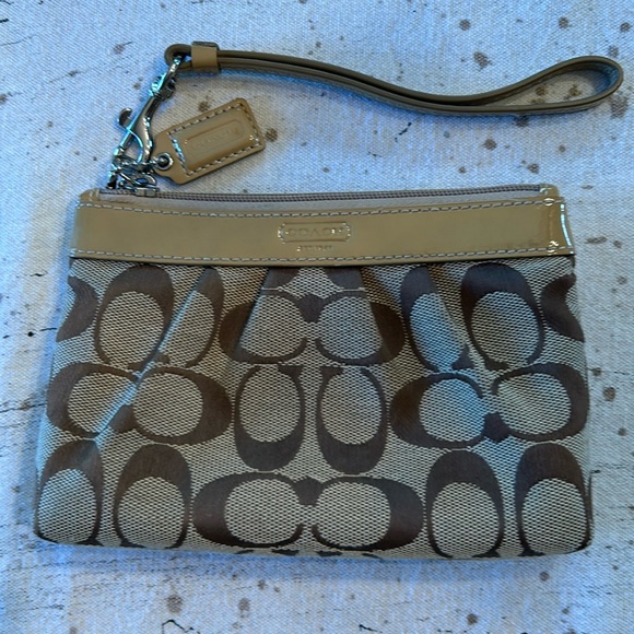 Coach Handbags - Coach Signature Canvas Wristlet in Brown & Beige w Tan Patent Leather Trim/Strap